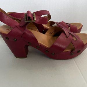 Size 41, Pink Kork-Ease Heels, GUC